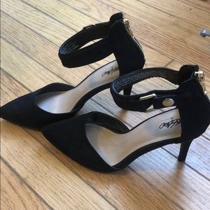 Mossimo black suede heels, worn once for a wedding